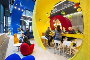 Desain Lobby Kantor yang Bakal Memanjakan Tamu dan Klien Desain Lobby Kantor yang Bakal Memanjakan Tamu dan Klien