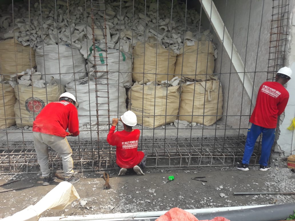 Renovasi Pabrik - Toto Indonesia