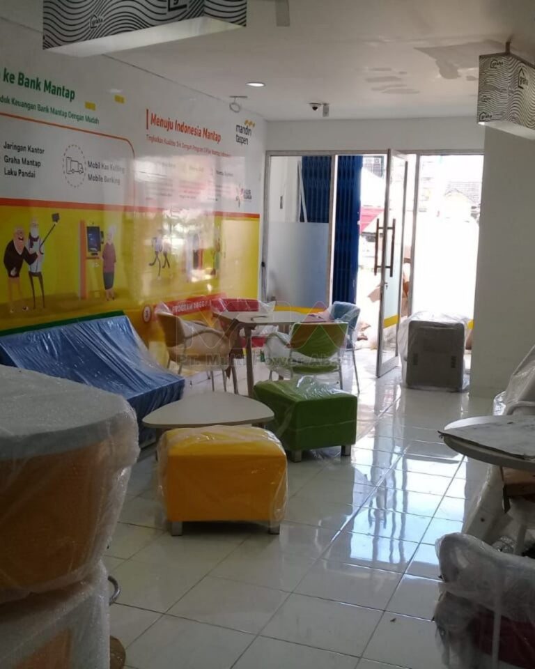 Paket renovasi dan desain interior kantor Surabaya lengkap